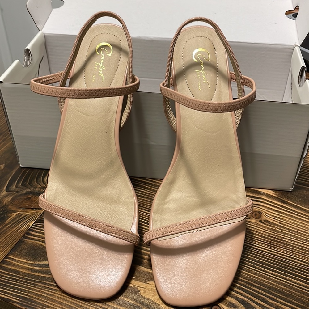 Comfort plus nude block strappy heel sandals
